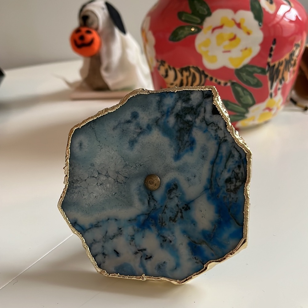 Anthro Stone Swirled knobs - Picture 6 of 8